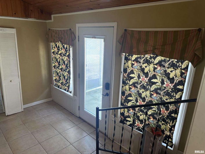 104 MCNEIL Street, Energy, Illinois 62933, 3 Bedrooms Bedrooms, 0 ,3 BathroomsBathrooms,Residential,For Sale,MCNEIL,0,RMAEB458625