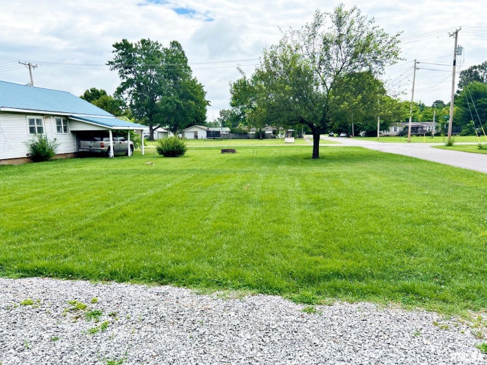 803 BUTLER Street, Metropolis, Illinois 62960, 4 Bedrooms Bedrooms, 0 ,1 BathroomBathrooms,Residential,For Sale,BUTLER,0,RMAEB458627