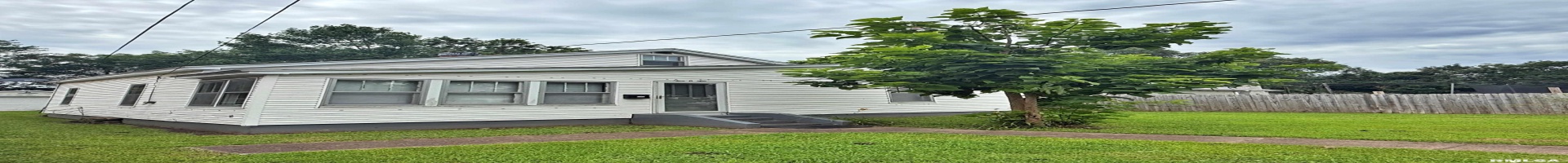 Residential For Sale 206 17TH Street, Metropolis, Illinois 62960, 2 Bedrooms Bedrooms, 0 ,1 BathroomBathrooms,Residential,For Sale,17TH,0,RMAEB458629