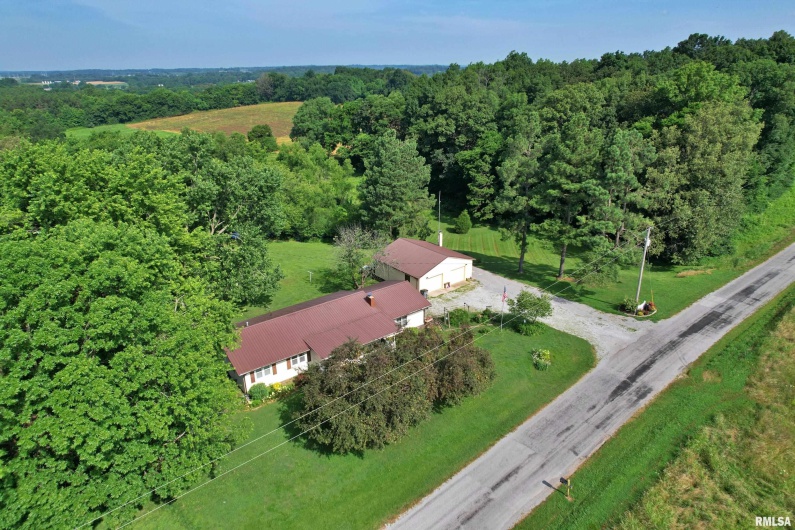 4139 Altenberger Road, Metropolis, Illinois 62960, 4 Bedrooms Bedrooms, 0 ,2 BathroomsBathrooms,Residential,For Sale,Altenberger,0,RMAEB458633