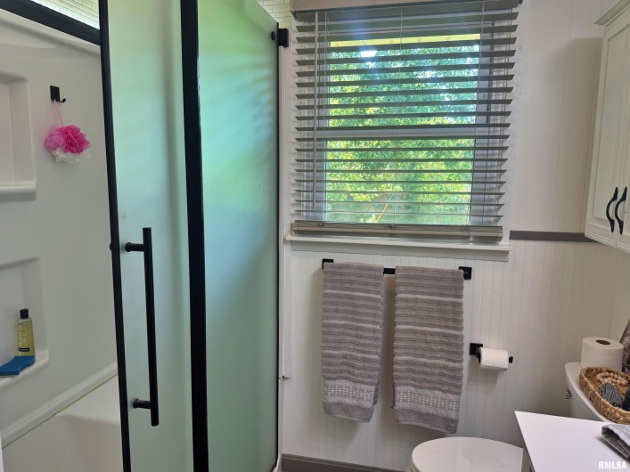 4139 Altenberger Road, Metropolis, Illinois 62960, 4 Bedrooms Bedrooms, 0 ,2 BathroomsBathrooms,Residential,For Sale,Altenberger,0,RMAEB458633