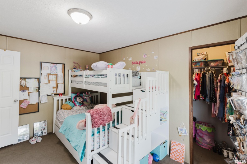 11149 Crenshaw Road, Marion, Illinois 62922, 4 Bedrooms Bedrooms, 0 ,2 BathroomsBathrooms,Residential,For Sale,Crenshaw,0,RMAEB458628