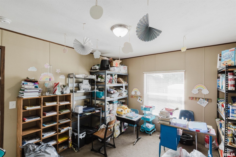 11149 Crenshaw Road, Marion, Illinois 62922, 4 Bedrooms Bedrooms, 0 ,2 BathroomsBathrooms,Residential,For Sale,Crenshaw,0,RMAEB458628