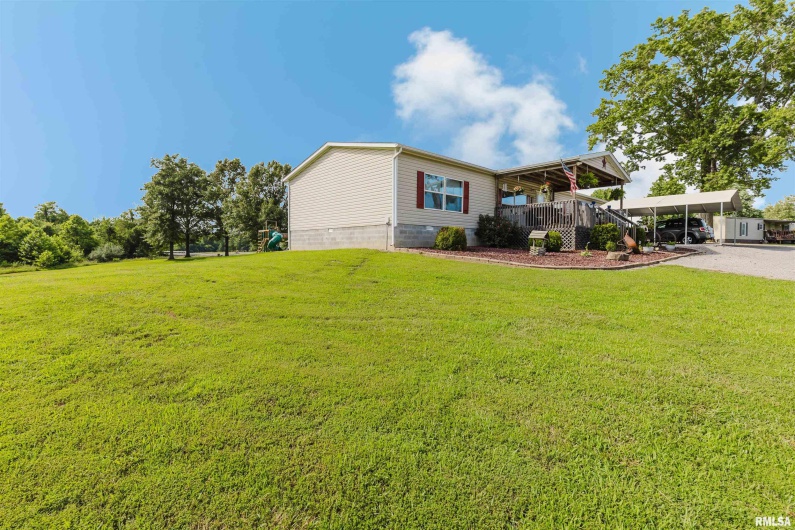 11149 Crenshaw Road, Marion, Illinois 62922, 4 Bedrooms Bedrooms, 0 ,2 BathroomsBathrooms,Residential,For Sale,Crenshaw,0,RMAEB458628
