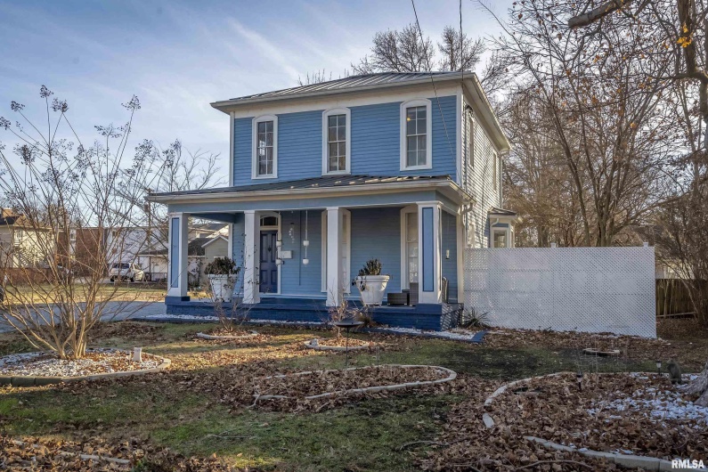 509 MAIN Street, Carbondale, Illinois 62901, 4 Bedrooms Bedrooms, 0 ,1 BathroomBathrooms,Residential,For Sale,MAIN,0,RMAEB458637