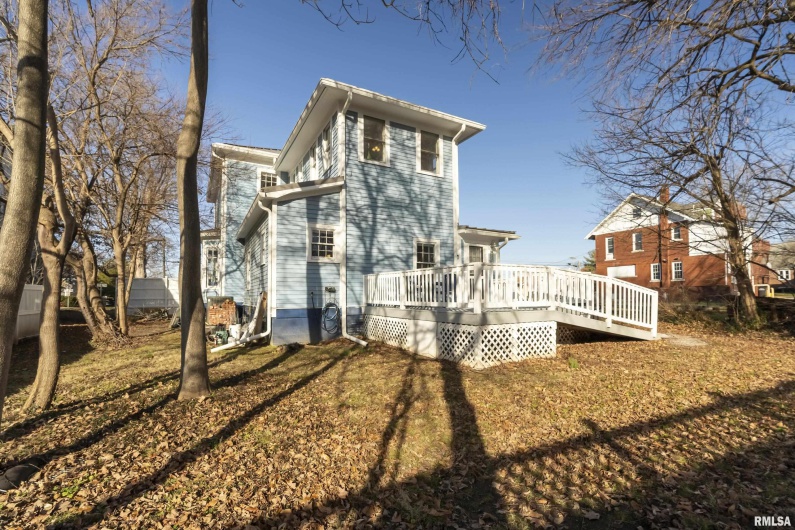 509 MAIN Street, Carbondale, Illinois 62901, 4 Bedrooms Bedrooms, 0 ,1 BathroomBathrooms,Residential,For Sale,MAIN,0,RMAEB458637