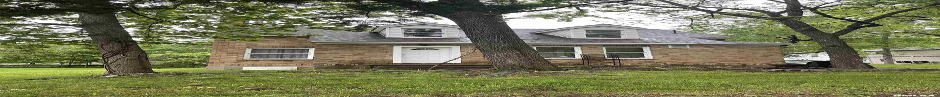 Residential For Sale 906 ELIZABETH Street, Carbondale, Illinois 62901, 6 Bedrooms Bedrooms, ,2 BathroomsBathrooms,Residential,For Sale,ELIZABETH,RMAEB458640