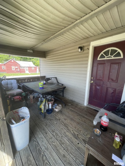 300 COLLEGE Street, Carbondale, Illinois 62901, 5 Bedrooms Bedrooms, 0 ,2 BathroomsBathrooms,Residential,For Sale,COLLEGE,0,RMAEB458643