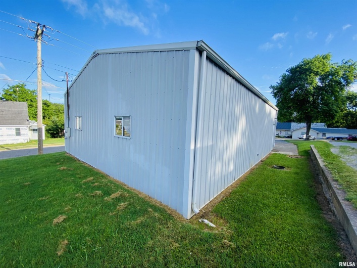 1100 SLOAN Street, Harrisburg, Illinois 62946, 0 , 0 ,0,Commercial Sale,For Sale,SLOAN,0,RMAEB458652