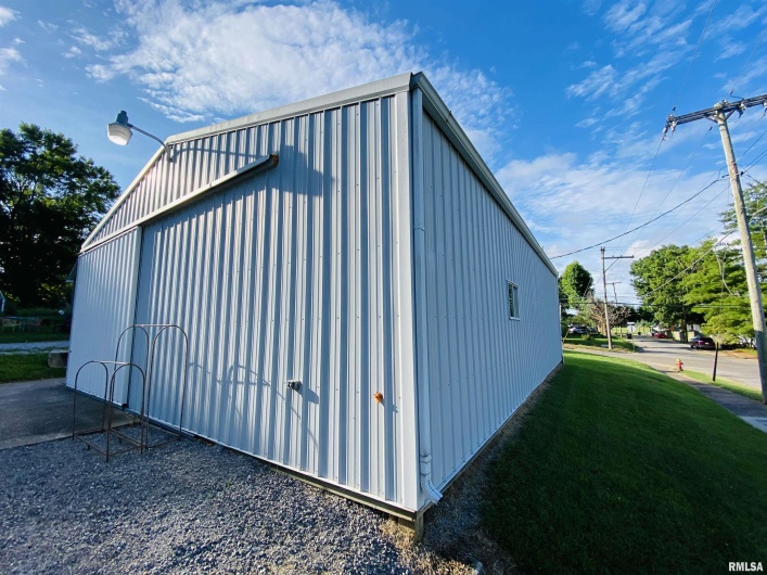 1100 SLOAN Street, Harrisburg, Illinois 62946, 0 , 0 ,0,Commercial Sale,For Sale,SLOAN,0,RMAEB458652