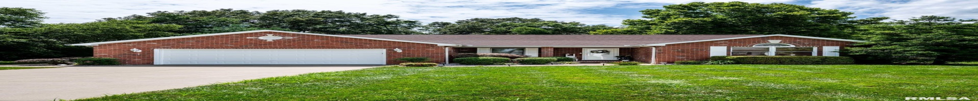 Residential For Sale 805 New Day Way, Marion, Illinois 62959, 4 Bedrooms Bedrooms, 0 ,2 BathroomsBathrooms,Residential,For Sale,New Day,0,RMAQC4264981