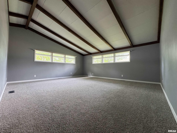 411 SPRINGFIELD Avenue, Anna, Illinois 62906, 3 Bedrooms Bedrooms, 0 ,2 BathroomsBathrooms,Residential,For Sale,SPRINGFIELD,0,RMAEB457855
