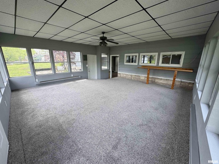 411 SPRINGFIELD Avenue, Anna, Illinois 62906, 3 Bedrooms Bedrooms, 0 ,2 BathroomsBathrooms,Residential,For Sale,SPRINGFIELD,0,RMAEB457855