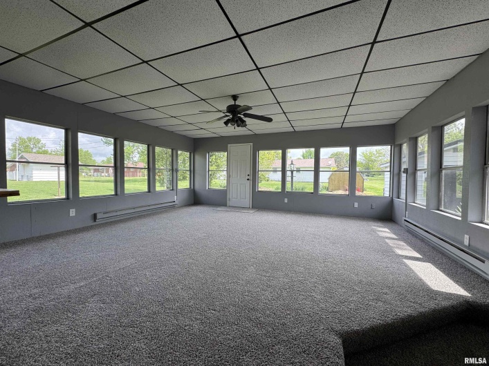 411 SPRINGFIELD Avenue, Anna, Illinois 62906, 3 Bedrooms Bedrooms, 0 ,2 BathroomsBathrooms,Residential,For Sale,SPRINGFIELD,0,RMAEB457855