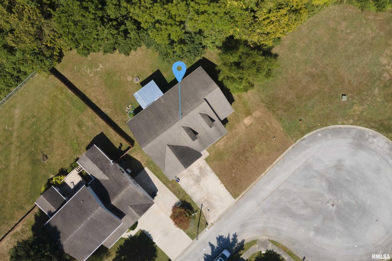2129 MEADOW Lane, Carbondale, Illinois 62901, 4 Bedrooms Bedrooms, 0 ,3 BathroomsBathrooms,Residential,For Sale,MEADOW,0,RMAEB454972