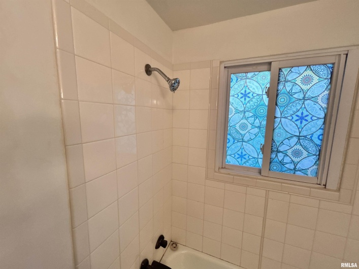 104 MAPLE Street, Cobden, Illinois 62920, 2 Bedrooms Bedrooms, 0 ,1 BathroomBathrooms,Residential,For Sale,MAPLE,0,RMAEB457858
