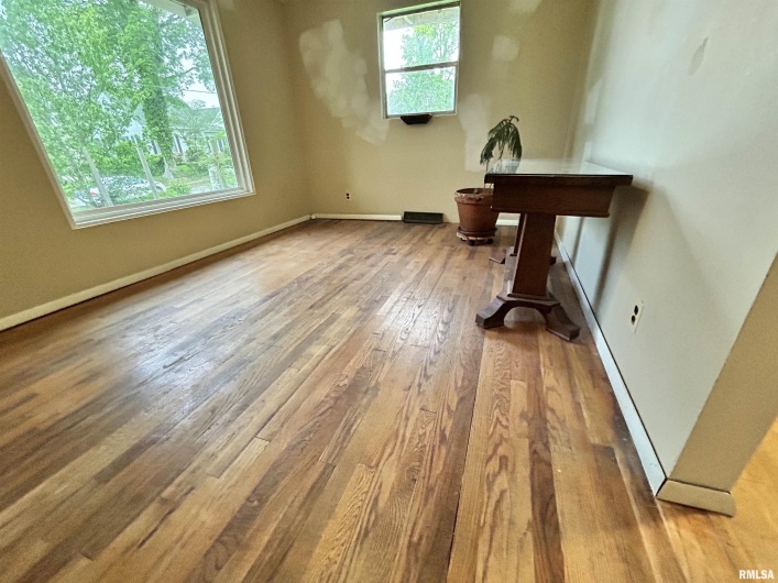 104 MAPLE Street, Cobden, Illinois 62920, 2 Bedrooms Bedrooms, 0 ,1 BathroomBathrooms,Residential,For Sale,MAPLE,0,RMAEB457858