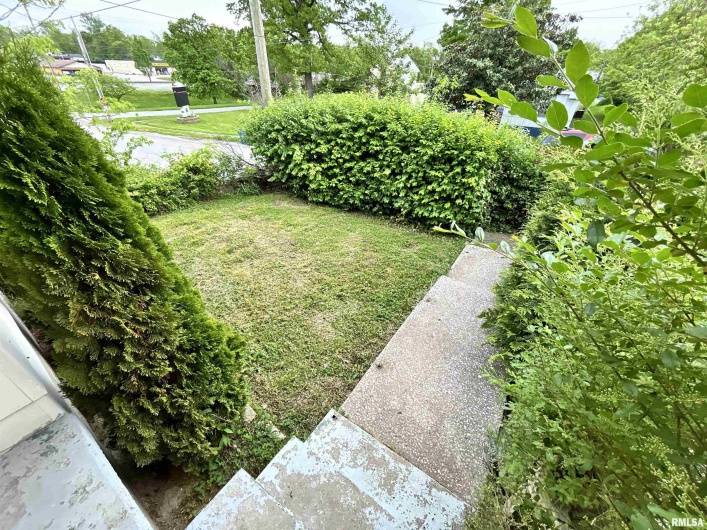 104 MAPLE Street, Cobden, Illinois 62920, 2 Bedrooms Bedrooms, 0 ,1 BathroomBathrooms,Residential,For Sale,MAPLE,0,RMAEB457858