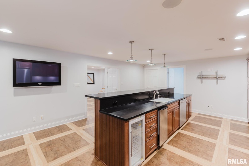 1506 Gleneagle Drive, Marion, Illinois 62959, 5 Bedrooms Bedrooms, 0 ,4 BathroomsBathrooms,Residential,For Sale,Gleneagle,0,RMAEB458672
