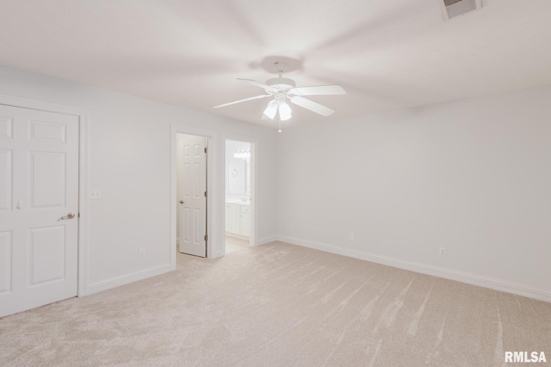 1506 Gleneagle Drive, Marion, Illinois 62959, 5 Bedrooms Bedrooms, 0 ,4 BathroomsBathrooms,Residential,For Sale,Gleneagle,0,RMAEB458672