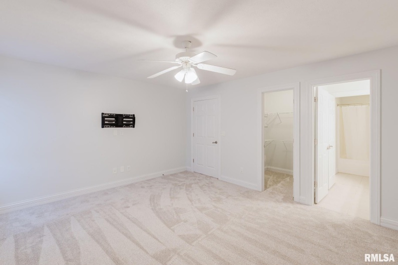 1506 Gleneagle Drive, Marion, Illinois 62959, 5 Bedrooms Bedrooms, 0 ,4 BathroomsBathrooms,Residential,For Sale,Gleneagle,0,RMAEB458672