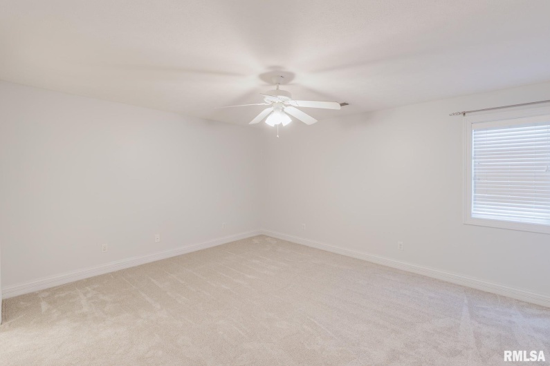 1506 Gleneagle Drive, Marion, Illinois 62959, 5 Bedrooms Bedrooms, 0 ,4 BathroomsBathrooms,Residential,For Sale,Gleneagle,0,RMAEB458672
