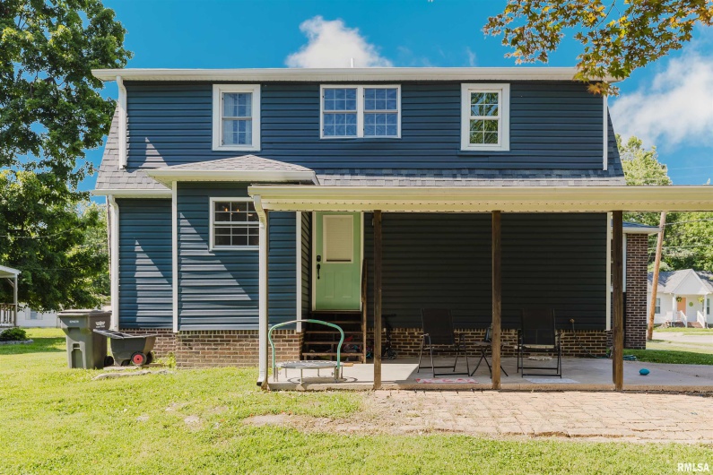 401 GRAND Avenue, Carterville, Illinois 62918, 3 Bedrooms Bedrooms, 0 ,2 BathroomsBathrooms,Residential,For Sale,GRAND,0,RMAQC4265044