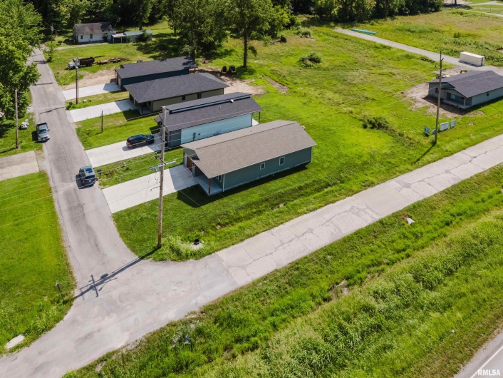 821 27TH Street, Herrin, Illinois 62948, 3 Bedrooms Bedrooms, 0 ,2 BathroomsBathrooms,Residential,For Sale,27TH,0,RMAQC4265045