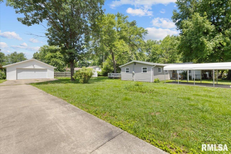 419 26TH Street, Herrin, Illinois 62948, 3 Bedrooms Bedrooms, 0 ,1 BathroomBathrooms,Residential,For Sale,26TH,0,RMAEB458685