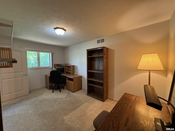 1308 Shawnee Trail Trail, Carterville, Illinois 62918, 2 Bedrooms Bedrooms, 0 ,2 BathroomsBathrooms,Residential,For Sale,Shawnee Trail,0,RMAEB458707
