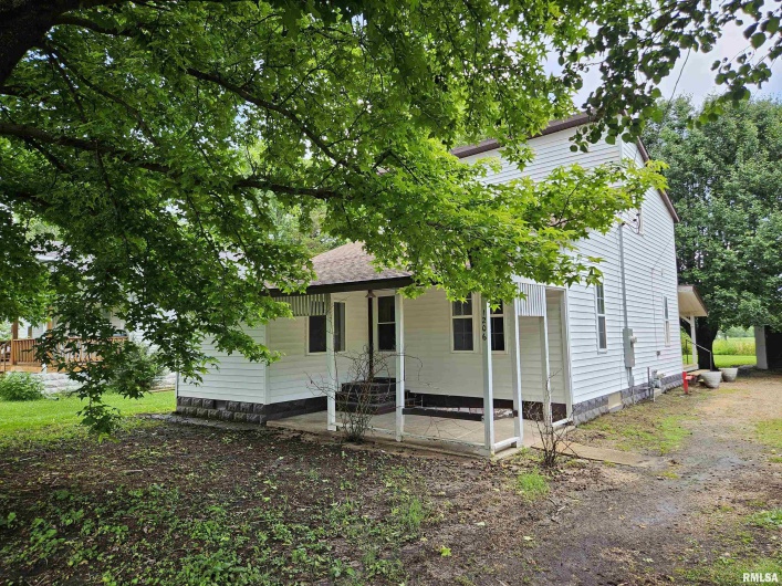 1206 14TH Street, Murphysboro, Illinois 62966, 3 Bedrooms Bedrooms, 0 ,1 BathroomBathrooms,Residential,For Sale,14TH,0,RMAEB458708