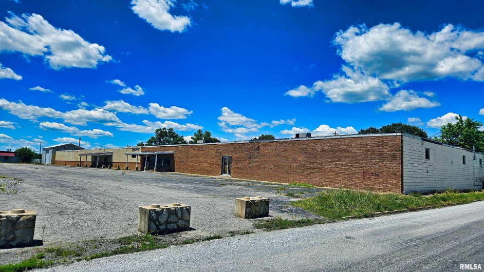 536 State Highway 146 Highway, McClure, Illinois 62957, 0 , 0 ,0,Commercial Sale,For Sale,State Highway 146,0,RMAEB454103