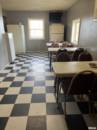 1411 MAIN Street, Harrisburg, Illinois 62946, 0 , 0 ,0,Commercial Sale,For Sale,MAIN,0,RMAEB458710
