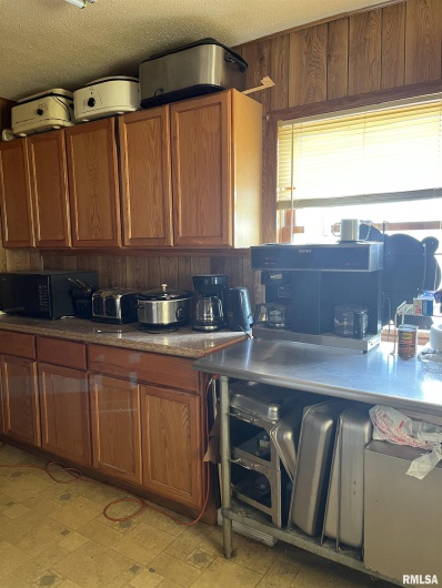1411 MAIN Street, Harrisburg, Illinois 62946, 0 , 0 ,0,Commercial Sale,For Sale,MAIN,0,RMAEB458710