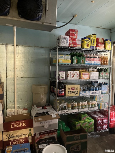 1411 MAIN Street, Harrisburg, Illinois 62946, 0 , 0 ,0,Commercial Sale,For Sale,MAIN,0,RMAEB458710