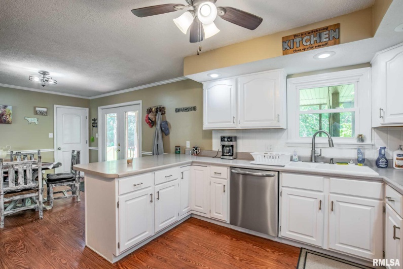5680 State Route 146 E Highway, Vienna, Illinois 62995, 3 Bedrooms Bedrooms, 0 ,2 BathroomsBathrooms,Residential,For Sale,State Route 146 E,0,RMAQC4265097
