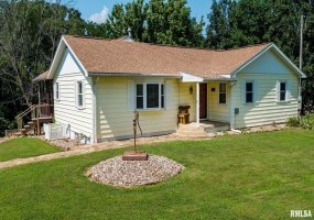 5680 State Route 146 E Highway, Vienna, Illinois 62995, 3 Bedrooms Bedrooms, 0 ,2 BathroomsBathrooms,Residential,For Sale,State Route 146 E,0,RMAQC4265097