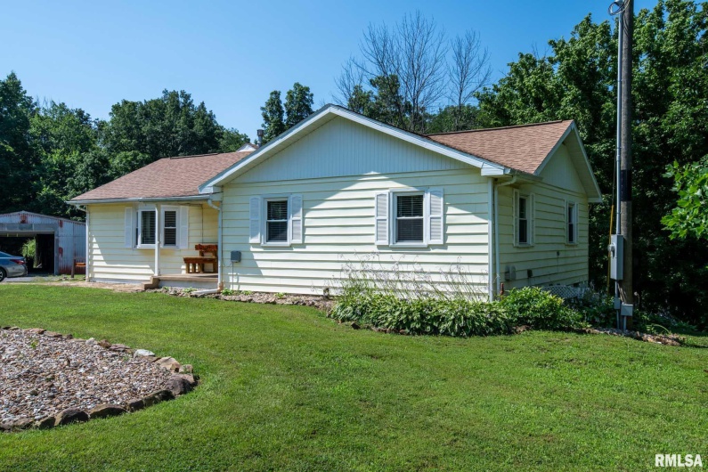 5680 State Route 146 E Highway, Vienna, Illinois 62995, 3 Bedrooms Bedrooms, 0 ,2 BathroomsBathrooms,Residential,For Sale,State Route 146 E,0,RMAQC4265097