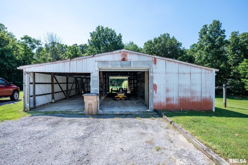 5680 State Route 146 E Highway, Vienna, Illinois 62995, 3 Bedrooms Bedrooms, 0 ,2 BathroomsBathrooms,Residential,For Sale,State Route 146 E,0,RMAQC4265097