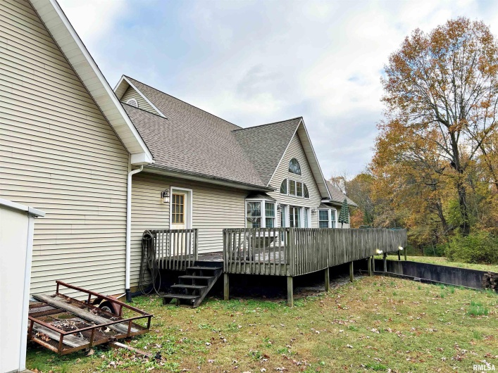 43 LAKEWOOD Drive, Metropolis, Illinois 62960, 5 Bedrooms Bedrooms, 0 ,4 BathroomsBathrooms,Residential,For Sale,LAKEWOOD,0,RMAEB458718