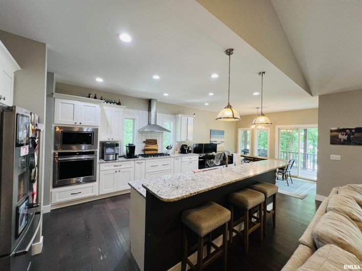 65 Stony Point, Goreville, Illinois 62939, 3 Bedrooms Bedrooms, 0 ,2 BathroomsBathrooms,Residential,For Sale,Stony,0,RMAEB458728