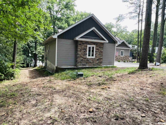 65 Stony Point, Goreville, Illinois 62939, 3 Bedrooms Bedrooms, 0 ,2 BathroomsBathrooms,Residential,For Sale,Stony,0,RMAEB458728