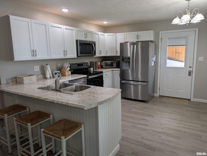 121 SLOAN Street, Harrisburg, Illinois 62946, 2 Bedrooms Bedrooms, 0 ,1 BathroomBathrooms,Residential,For Sale,SLOAN,0,RMAQC4265190