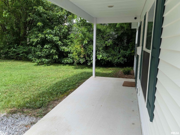 121 SLOAN Street, Harrisburg, Illinois 62946, 2 Bedrooms Bedrooms, 0 ,1 BathroomBathrooms,Residential,For Sale,SLOAN,0,RMAQC4265190