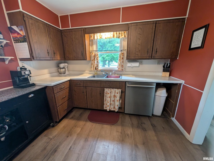 532 State Route 146 Route, Golconda, Illinois 62938, 2 Bedrooms Bedrooms, 0 ,1 BathroomBathrooms,Residential,For Sale,State Route 146,0,RMAQC4265192