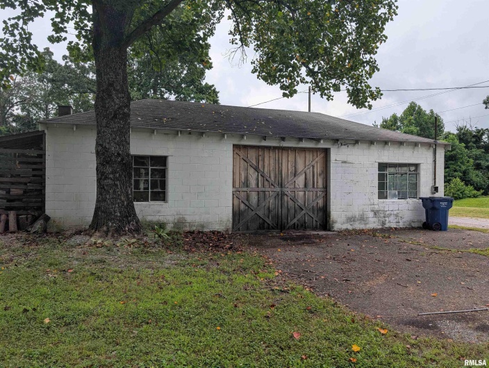 532 State Route 146 Route, Golconda, Illinois 62938, 2 Bedrooms Bedrooms, 0 ,1 BathroomBathrooms,Residential,For Sale,State Route 146,0,RMAQC4265192