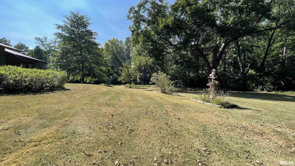 4355 RALEIGH Road, Eldorado, Illinois 62930, 3 Bedrooms Bedrooms, 0 ,2 BathroomsBathrooms,Residential,For Sale,RALEIGH,0,RMAQC4265193