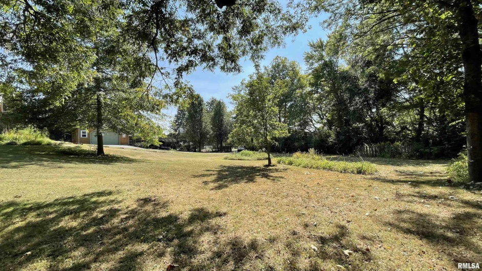 4355 RALEIGH Road, Eldorado, Illinois 62930, 3 Bedrooms Bedrooms, 0 ,2 BathroomsBathrooms,Residential,For Sale,RALEIGH,0,RMAQC4265193