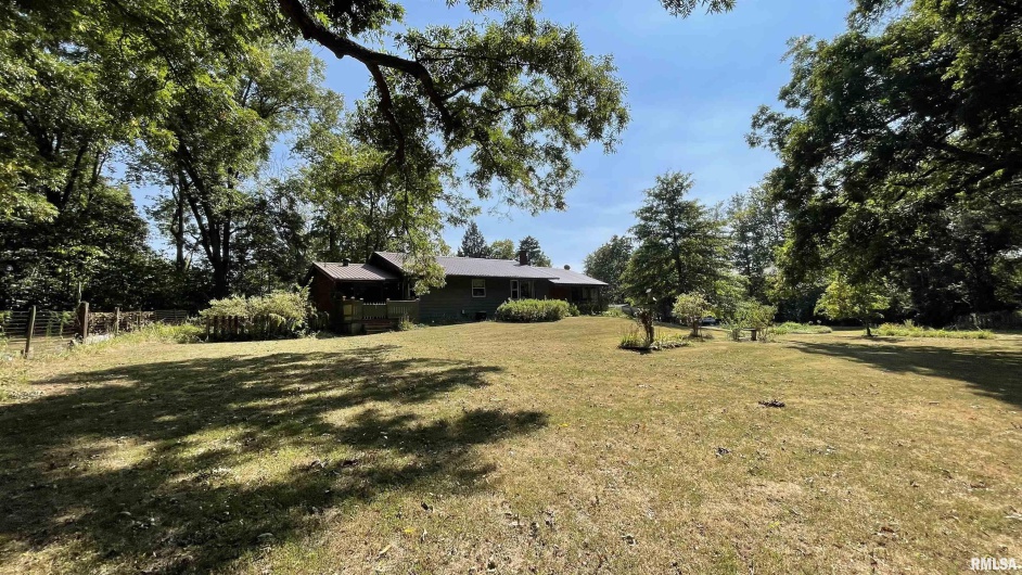 4355 RALEIGH Road, Eldorado, Illinois 62930, 3 Bedrooms Bedrooms, 0 ,2 BathroomsBathrooms,Residential,For Sale,RALEIGH,0,RMAQC4265193