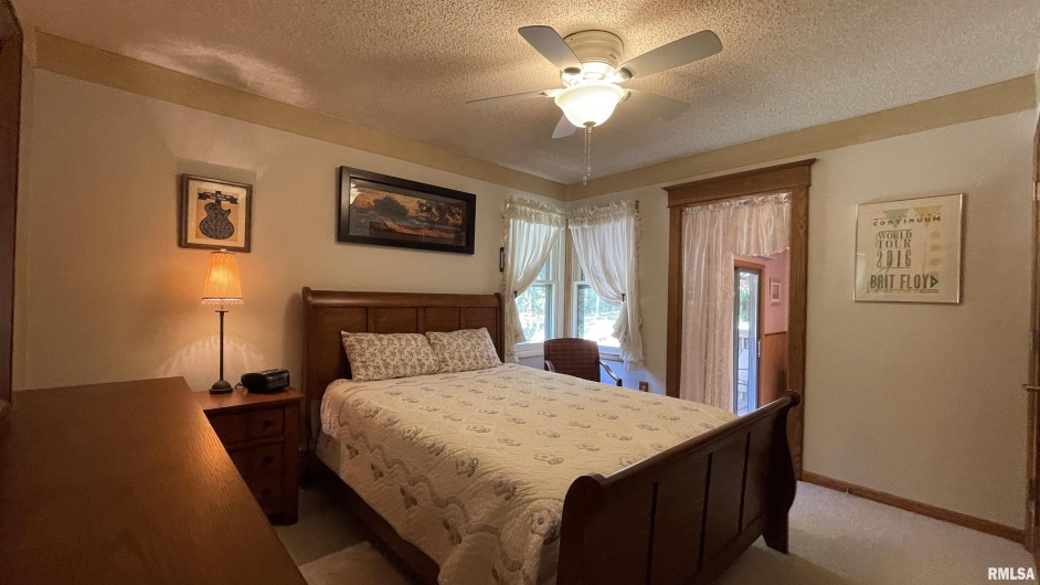 4355 RALEIGH Road, Eldorado, Illinois 62930, 3 Bedrooms Bedrooms, 0 ,2 BathroomsBathrooms,Residential,For Sale,RALEIGH,0,RMAQC4265193